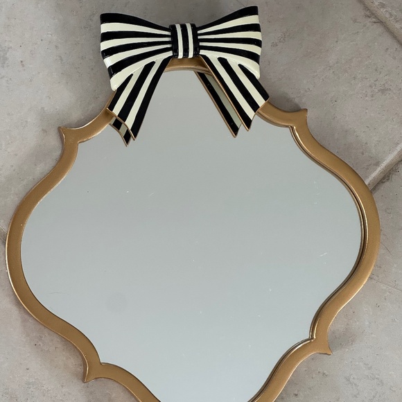MacKenzie-Childs Other - Retired  Mackenzie Pretty as a Bow Accent Wall Mirror Childs New Not Displayed